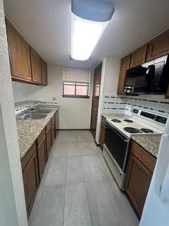 4th image of 4400 Hemingway Dr APT 207