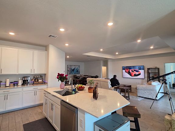 5th image of 3573 NE 40th Ln
