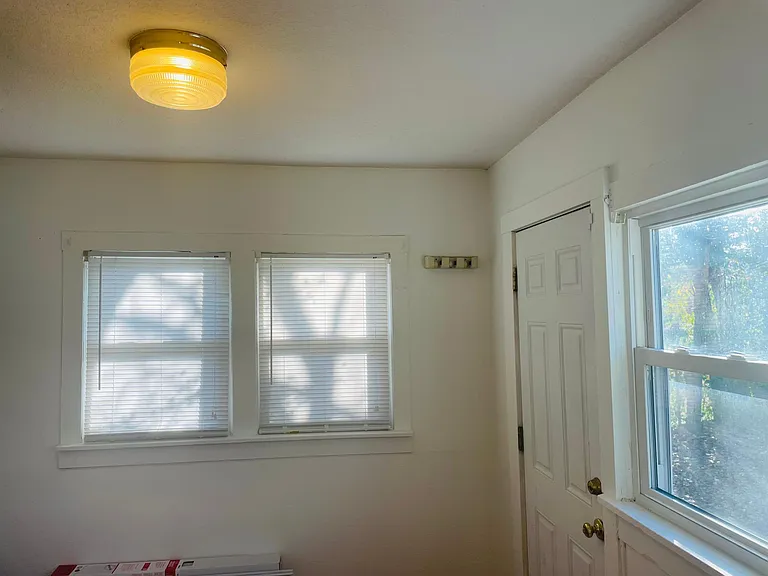 3014 S Joplin Ave — Photo 8