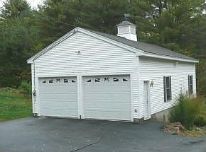 2nd image of 302 Elm St