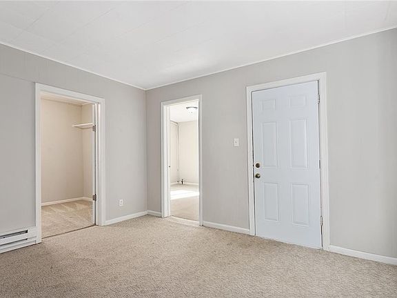 5th image of 726 Homer Ave