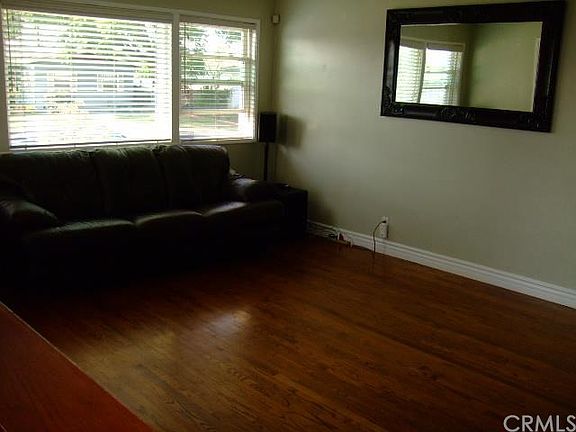 3rd image of 222 S Turner Ave