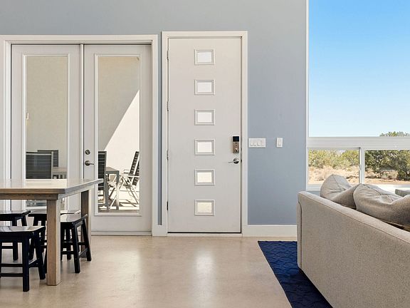 2nd image of 5225 Chopin Rd NE