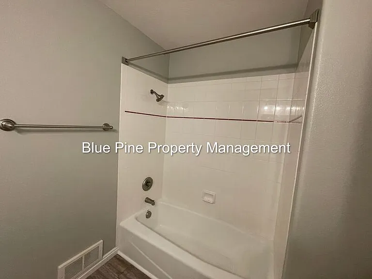 1455 Fox Ct — Photo 16