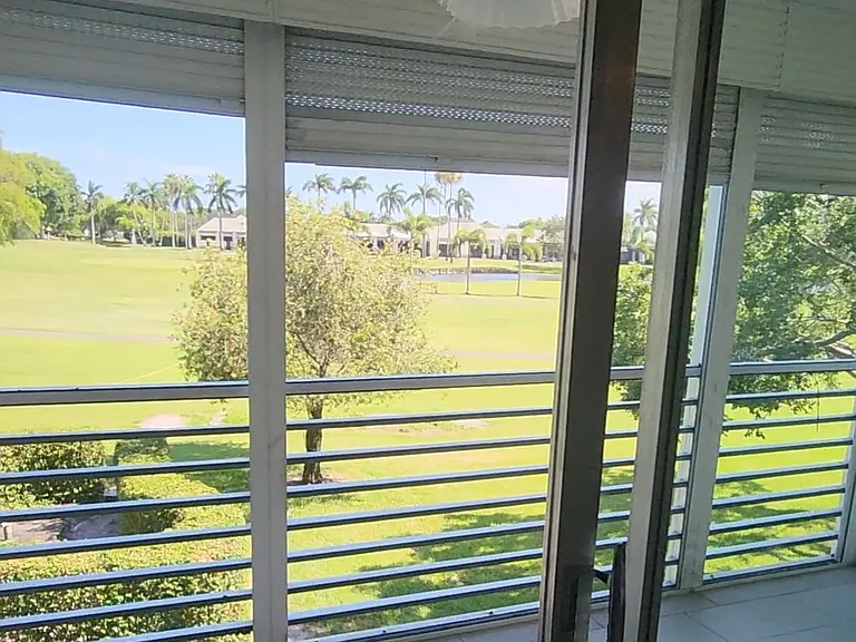 3303 Aruba Way #H2 — Photo 12