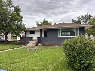 5009 W 51st Ave, Taber, AB T1G1N3
