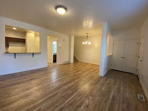 2nd image of 202 E Backhand Ln Unit 46