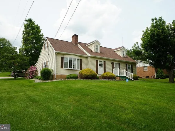 80 Dyer Ave, Franklin, WV 26807