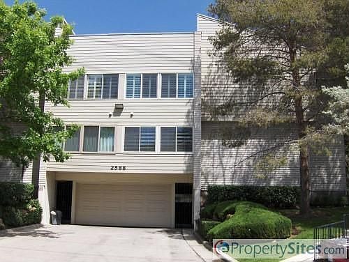 2nd image of 2588 S Elizabeth St APT 6