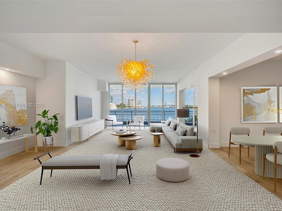 1st image of 848 Brickell Key Dr APT 204