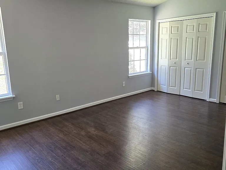 604 Summerwalk Rd — Photo 8