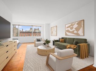400 Central Park W APT 6F, New York, NY