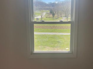 203 Nightingale Dr, Gate City, VA 24251