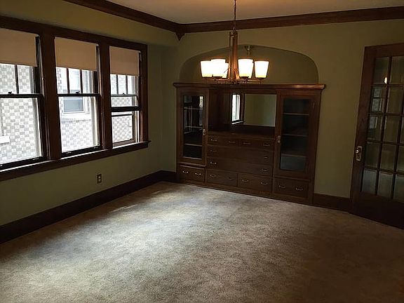 2nd image of 2735 S Taylor Ave #2735