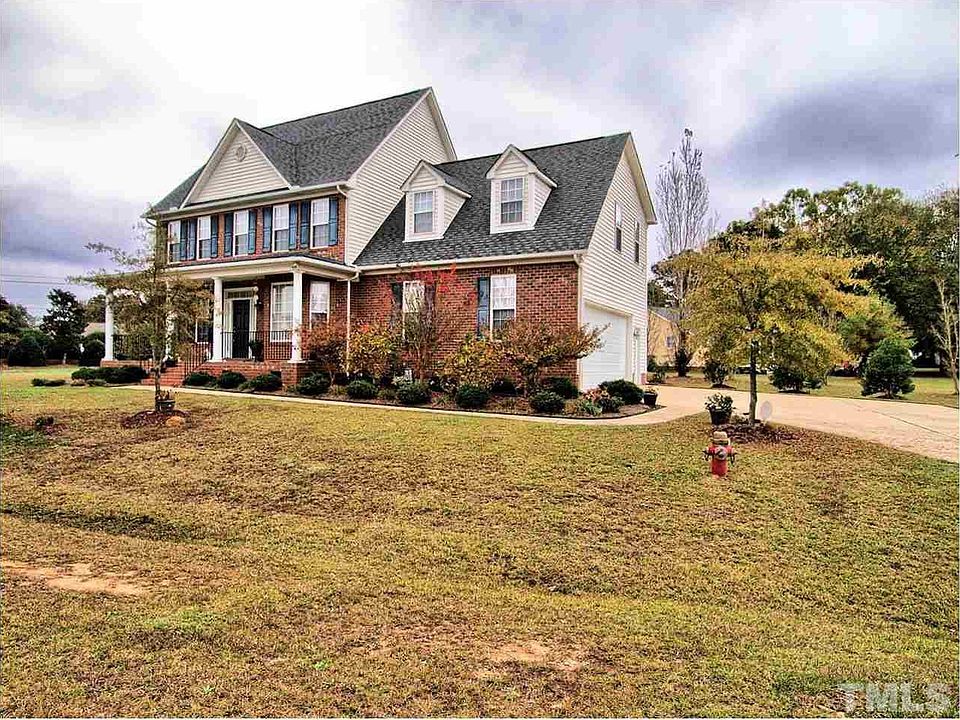 1st image of 61 Weldon Dr