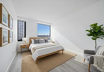 85 Commercial Street, #5K