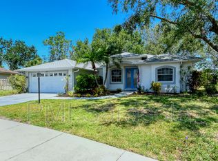 607 Oak River Ct, Osprey, FL 34229