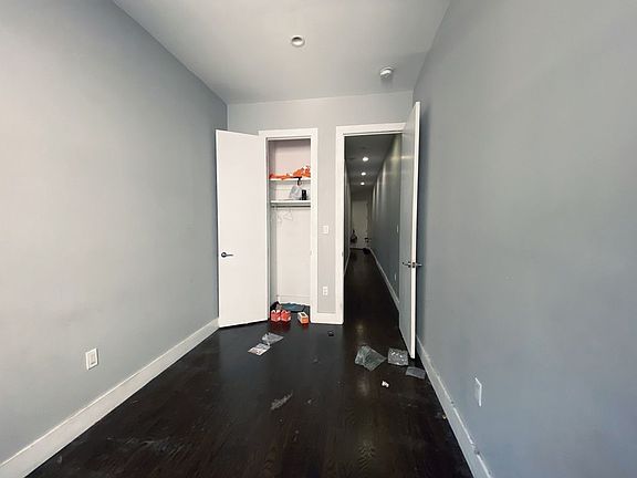 3rd image of 79 Stuyvesant Ave APT 1B