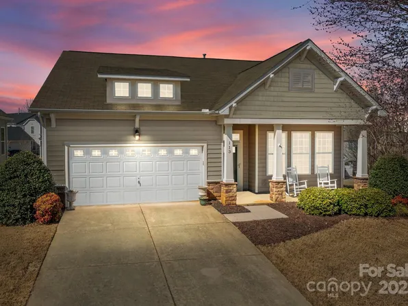 113 Artisan Ct, Mooresville, NC 28117