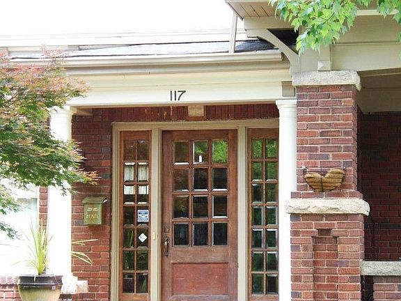 2nd image of 117 Circle Dr