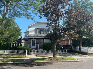55 W Euclid St, Valley Stream, NY