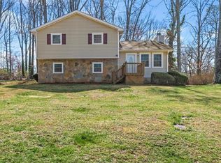 2908 Winn Dr, Lawrenceville, GA 30044