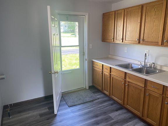 5th image of 139 Shadoway Dr APT H