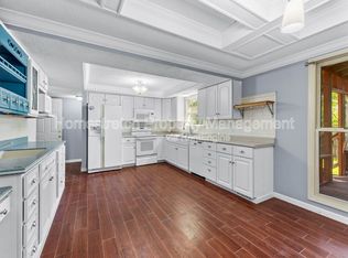 16 Saali Dr, O'Fallon, MO 63366