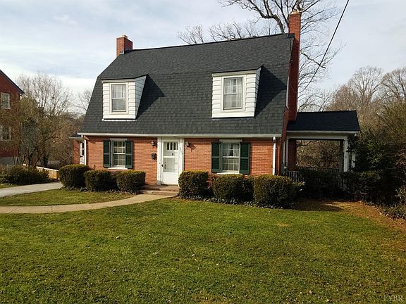 2nd image of 4605 Hilltop Dr