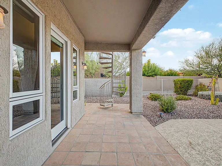 29143 N 68th Way — Photo 40
