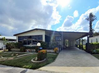 141 Rarotonga Rd, North Port, FL 34287