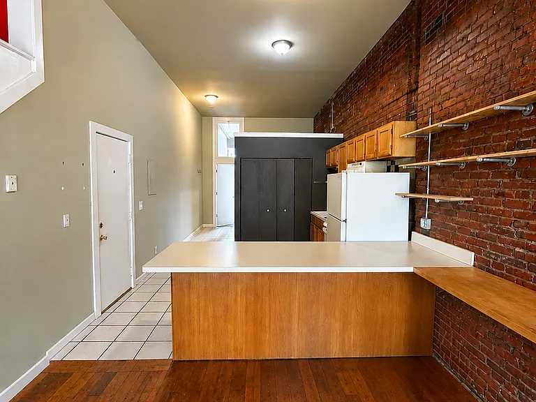 1832 W 25th St #2A — Photo 11