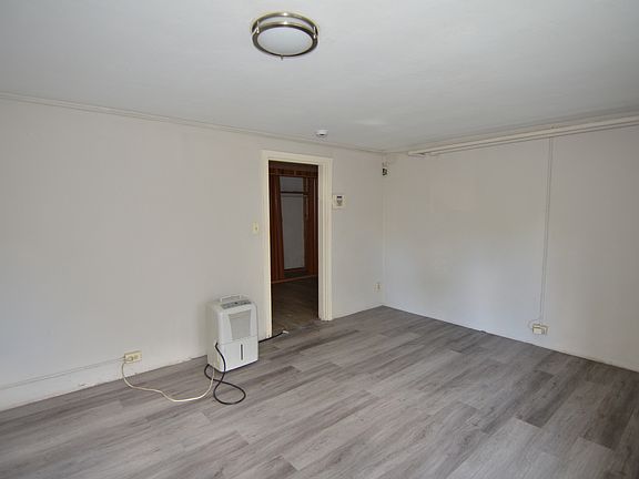 2nd image of 5414 Reading Rd