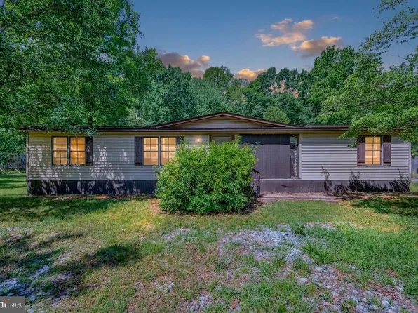 4628 Partlow Rd, Partlow, VA 22534