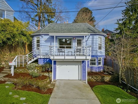 1923 Ferry Avenue SW, Seattle, WA 98116