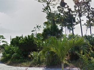 468 Tall Pines Rd, West Palm Beach, FL 33415
