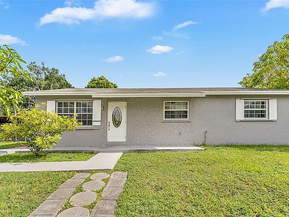 5th image of 14521 SW 297th St