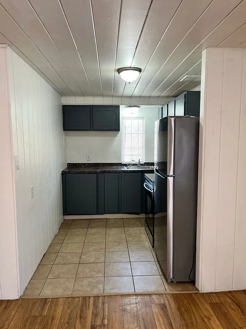 Jefferson Apartments — Photo 2
