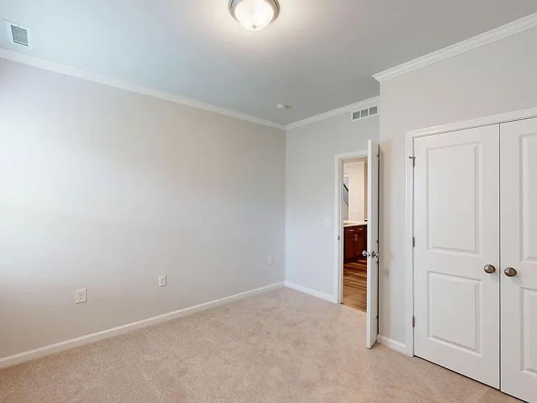 1631 Chestnut Tree Dr — Photo 21