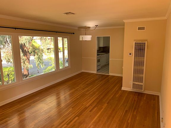 5th image of 16524 W Sunset Blvd #1/2