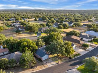 307 Fox Crossing, Burnet, TX 78611