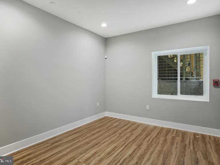 1634 Cambridge St #B — Photo 13