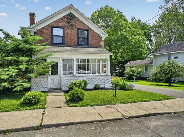346 Russell Rd, Leeds And The Thousand Islands, ON K0E 1L0