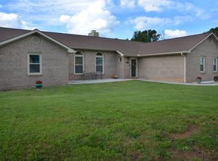 3901 Stonebridge Dr, Powell, TN 37849