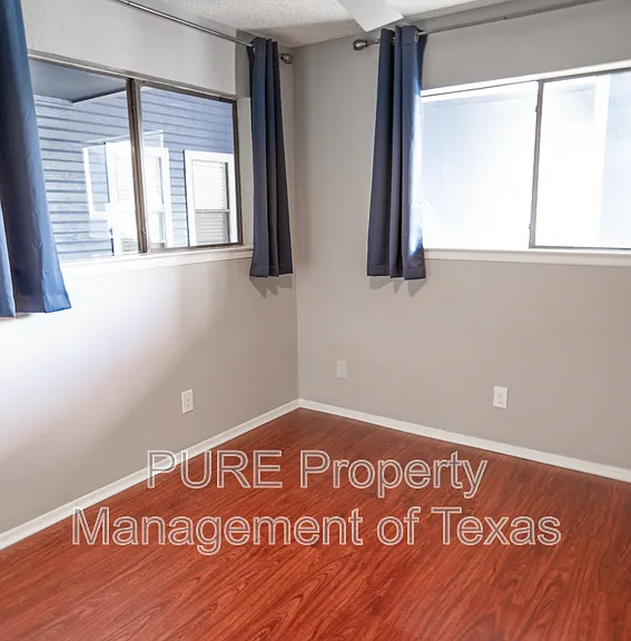 2500 Burleson Rd #521 — Photo 10