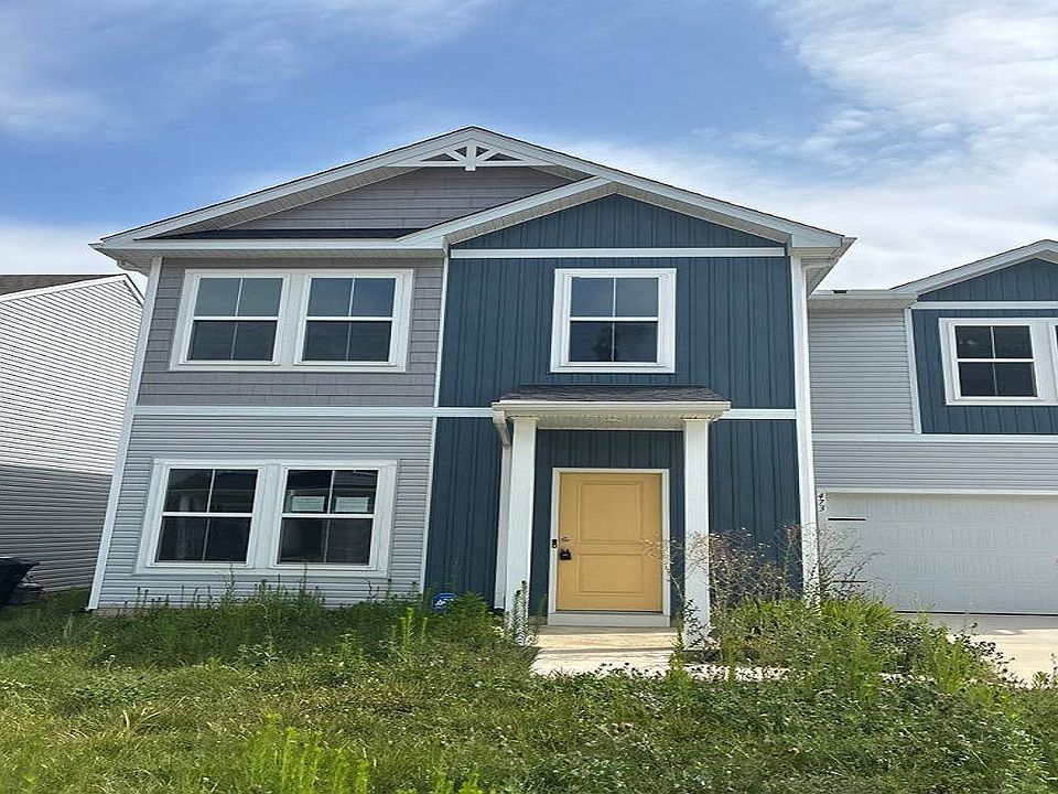 1st image of 473 Auld Farm Cir