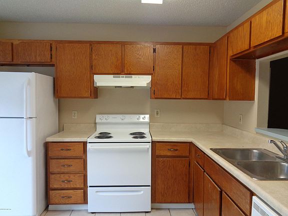 2nd image of 2253 Destine Ln