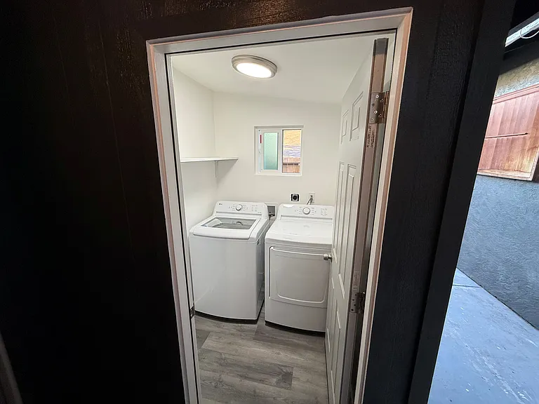 9048 Rosedale Dr #A — Photo 10