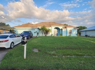 6014 Seagrape Dr, Fort Pierce, FL 34982