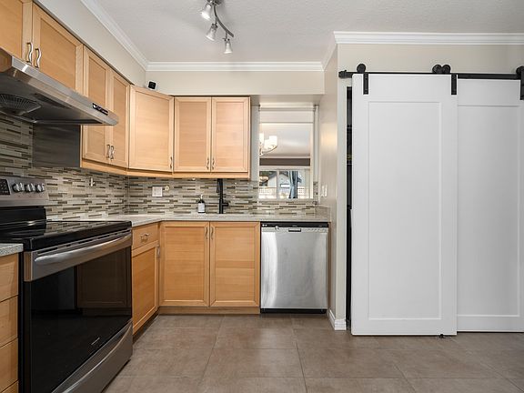 4th image of 6100 Tiffany Blvd #34